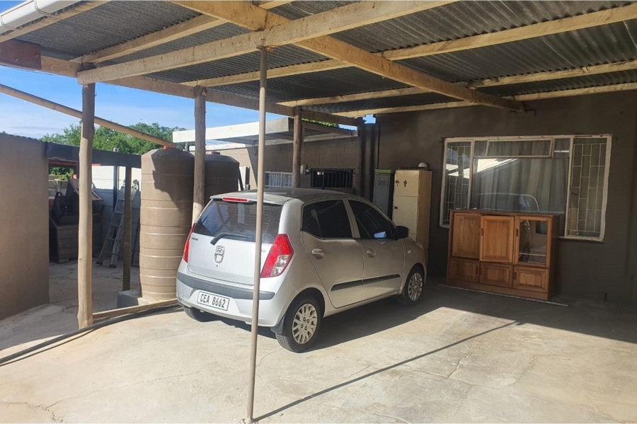 5 Bedroom Property for Sale in Moorreesburg Western Cape